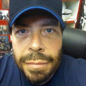 Meet your Posher, Tom